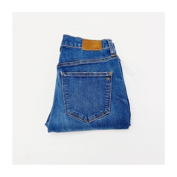 Madewell 10" High Rise Skinny Button Down Distressed Hem SZ28 - Picture 1 of 8